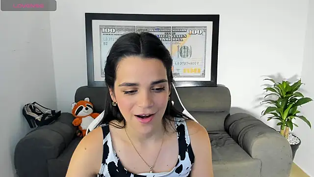 LucianaMoreau's cam snapshot