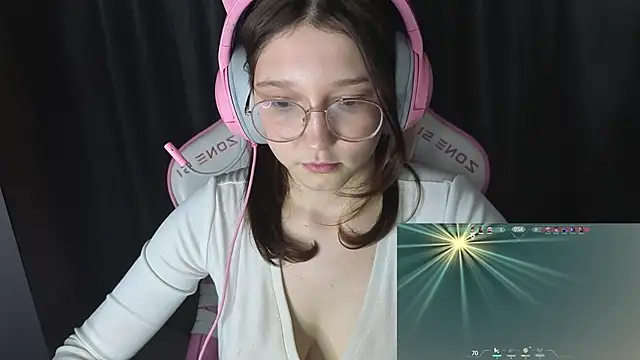 Pink-Aura- live sex cam