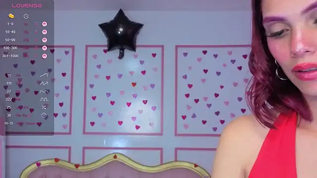 emma_wockll_t's cam snapshot