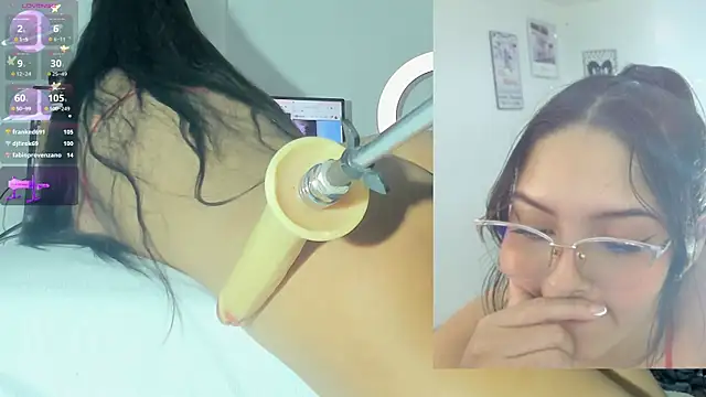 sofi_velez's cam snapshot