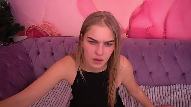 AlinaLiii live sex cam