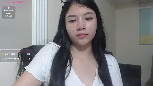 mia_girl07's cam snapshot