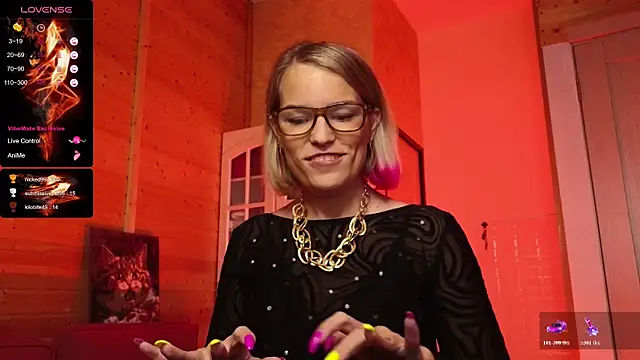 Lady_Shine's cam snapshot