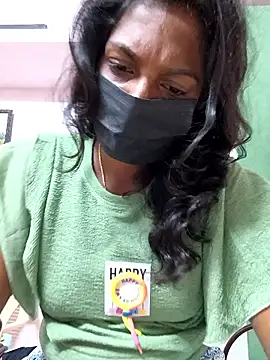 Honey_rosetamil live sex cam