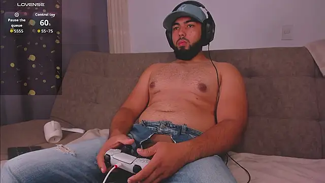 arturguy00's cam snapshot