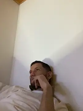 Michaell_Spinelly's cam snapshot