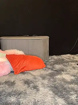 MissSaraNoir's cam snapshot