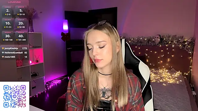 EvaPeace's cam snapshot