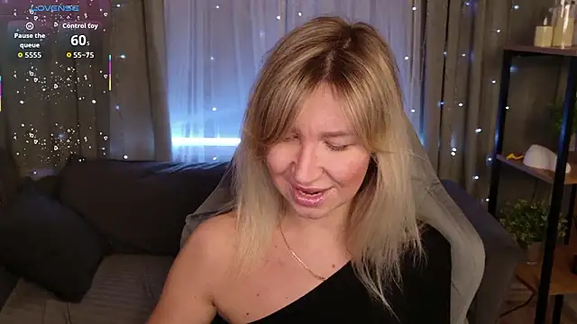 MilaBott's cam snapshot