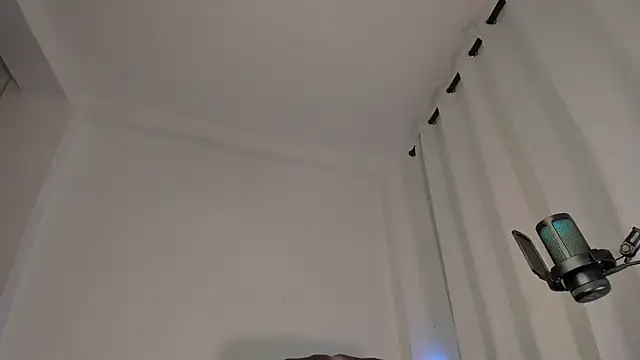 nathan_blake live sex cam