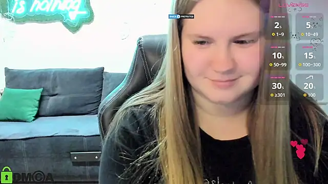 SnowQueen02's cam snapshot