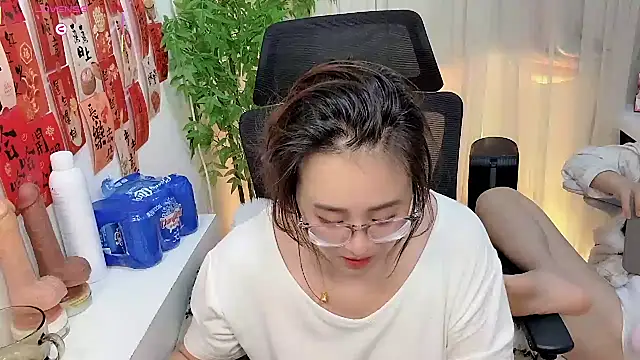 NEWONETO's cam snapshot