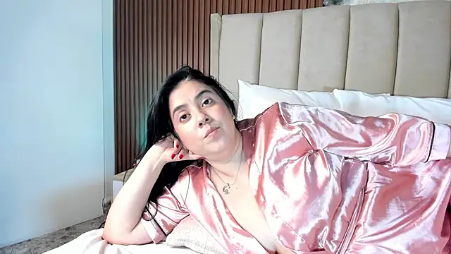 _Cris_Spicy_ live sex cam