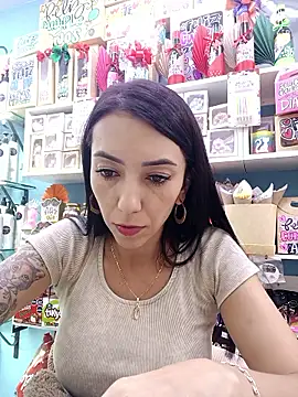 LunaZambrano live sex cam