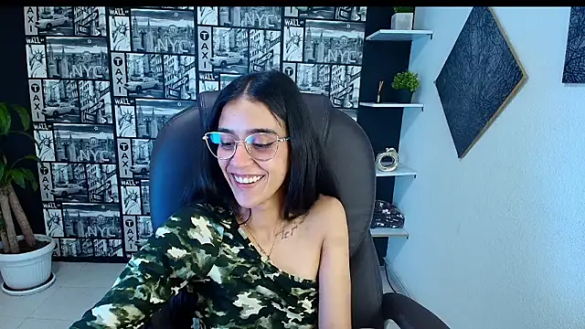 DanielaMonroe's cam snapshot