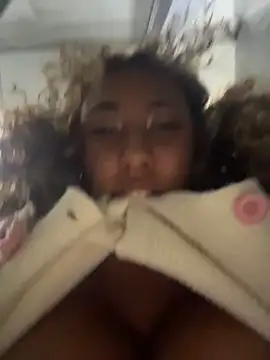 lauraltt's cam snapshot