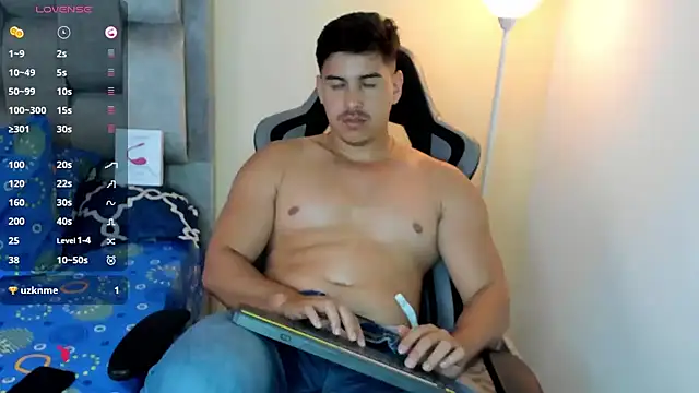 victor_vixen's cam snapshot