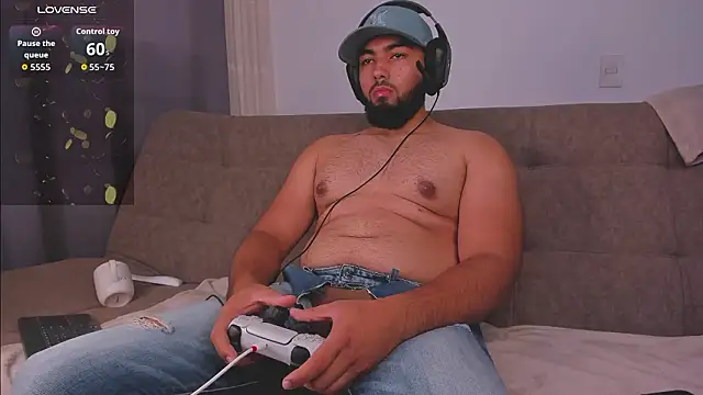 arturguy00's cam snapshot