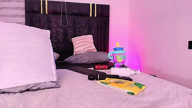 lay_navas's cam snapshot