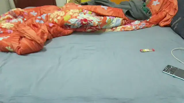 huzi518 live sex cam