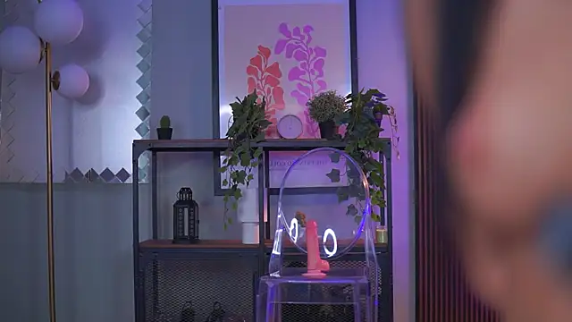 RavennaDArcy's cam snapshot