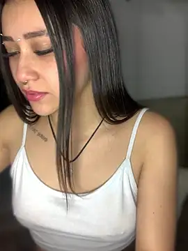 AshleyPinkk_'s cam snapshot