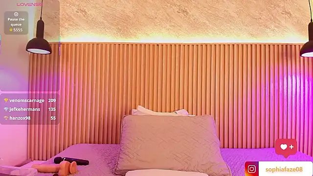 big_tits_in_your_face's cam snapshot