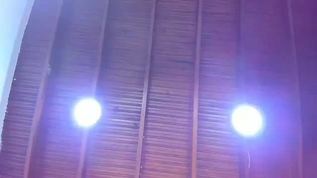 valtira_nova's cam snapshot