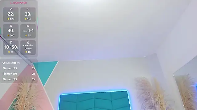 _victoria_collins_'s cam snapshot