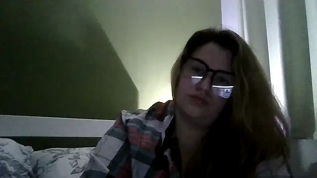 QueenCurvy_Charley28's cam snapshot