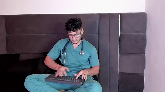 alejandro__2's cam snapshot