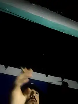 sk8-boy's cam snapshot