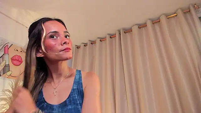 SkiinnyAna live sex cam