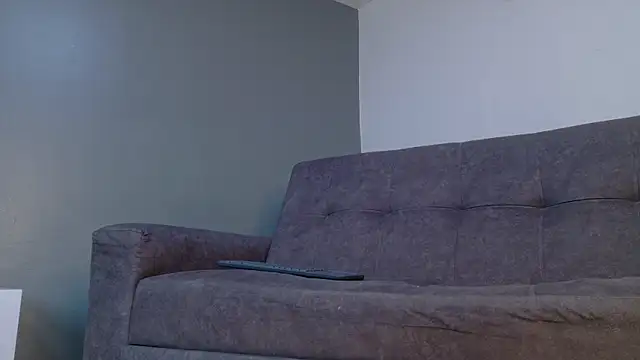 RiriiBrunette__ live sex cam