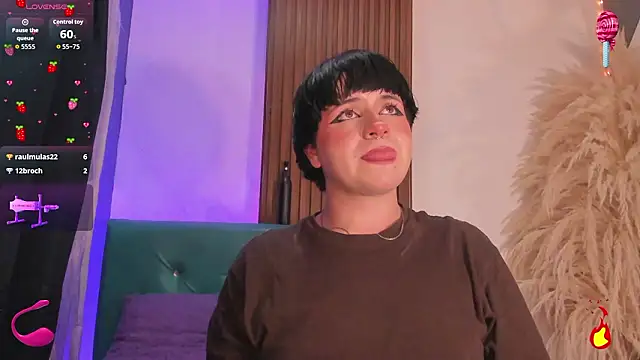 Hiddenhotcake's cam snapshot