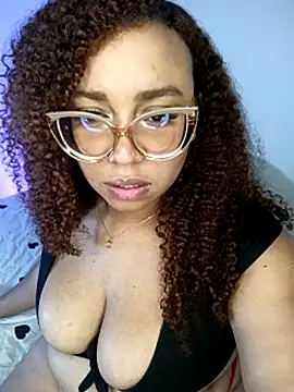 milee_baby's cam snapshot