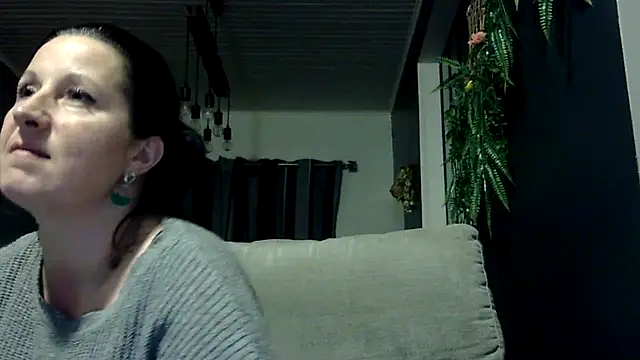 feline27's cam snapshot