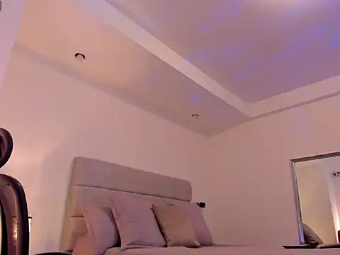 CHIRS_MORGANS live sex cam