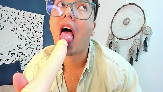 JohnBelRose's cam snapshot