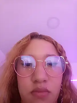 isabellaconor's cam snapshot