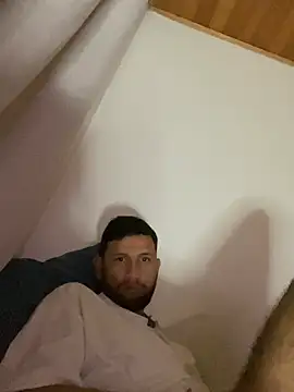 Michaell_Spinelly's cam snapshot