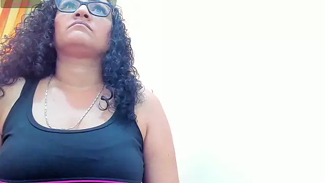 Bianca_slut1's cam snapshot