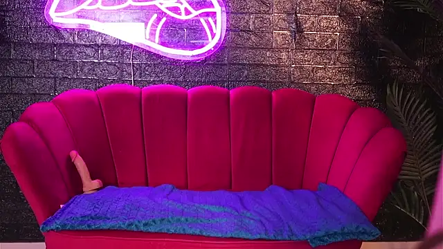 CherrySin's cam snapshot