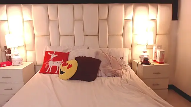 ValuFooster's cam snapshot