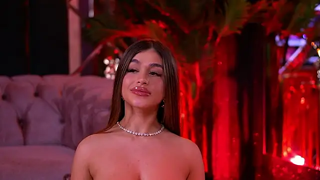 BellaNoirre's cam snapshot