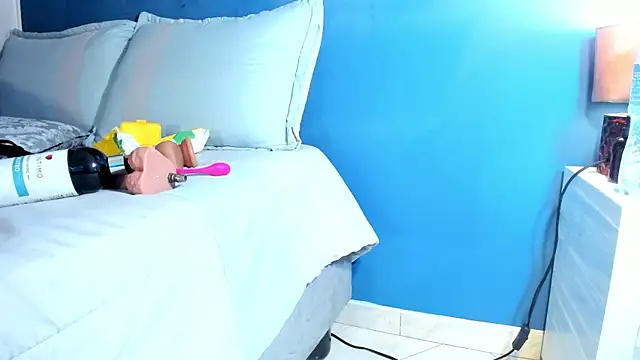 Grettel_w's cam snapshot