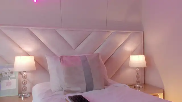 angie__x's cam snapshot