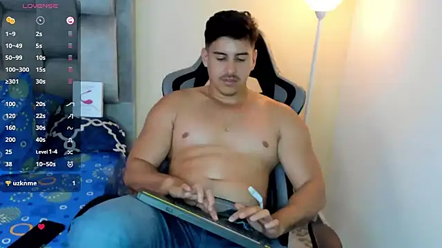 victor_vixen's cam snapshot