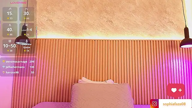 big_tits_in_your_face's cam snapshot