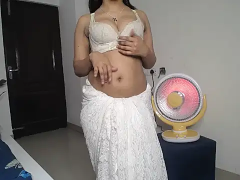 Husan-e-Jasmine's cam snapshot